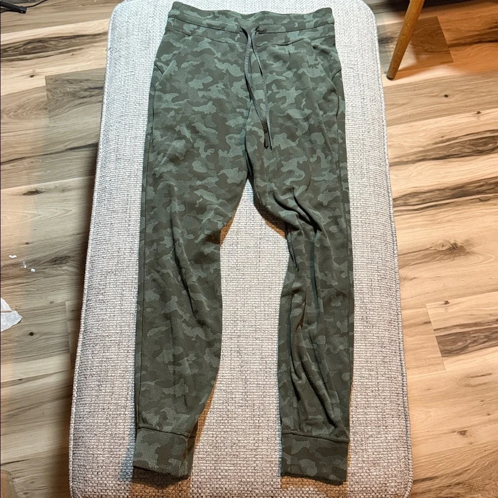 Lululemon Ready To Rulu Joggers Dark Green Olive Heritage Camo Full Length sz6‎